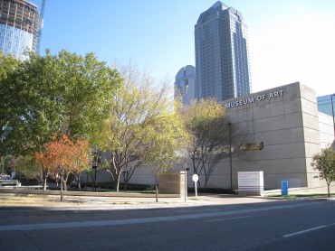 Lot 019